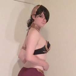AshleyAlina's Chat & Dating Profile