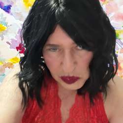 Cynthiauk's Chat & Dating Profile