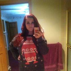 Danielle31's Chat & Dating Profile