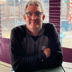 ElCabong241's Chat & Dating Profile