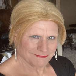 EmilyTG4TG's Chat & Dating Profile