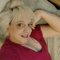 FeliciaAZ520's Chat & Dating Profile