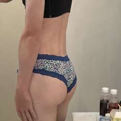 FemboyAribby's Chat & Dating Profile