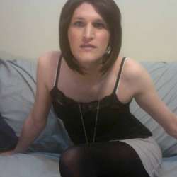 Gurlnextdoor's Chat & Dating Profile