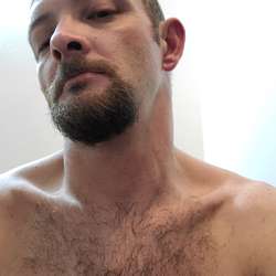 Keefer9er's Chat & Dating Profile