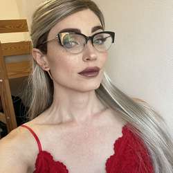 Marsnat6117's Chat & Dating Profile