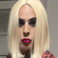 RhondaH's Chat & Dating Profile