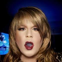 SashMonroe's Chat & Dating Profile