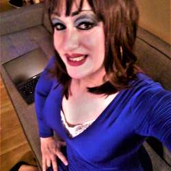 SissyNina's Chat & Dating Profile
