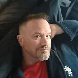 Thisisit7's Chat & Dating Profile