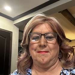 Victoria68's Chat & Dating Profile