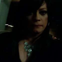 glamourdoll's Chat & Dating Profile