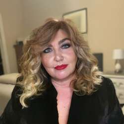 kissykimmie's Chat & Dating Profile