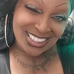 mrsrobinson71's Chat & Dating Profile