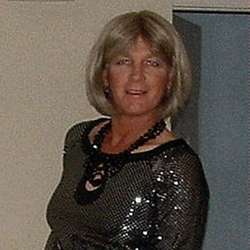 sharonw's Chat & Dating Profile